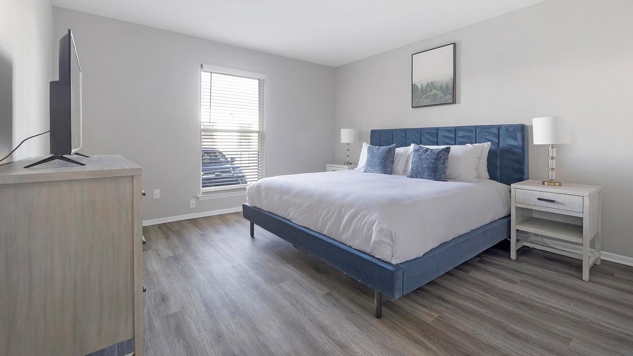 Photo of Bedroom in Homewood
