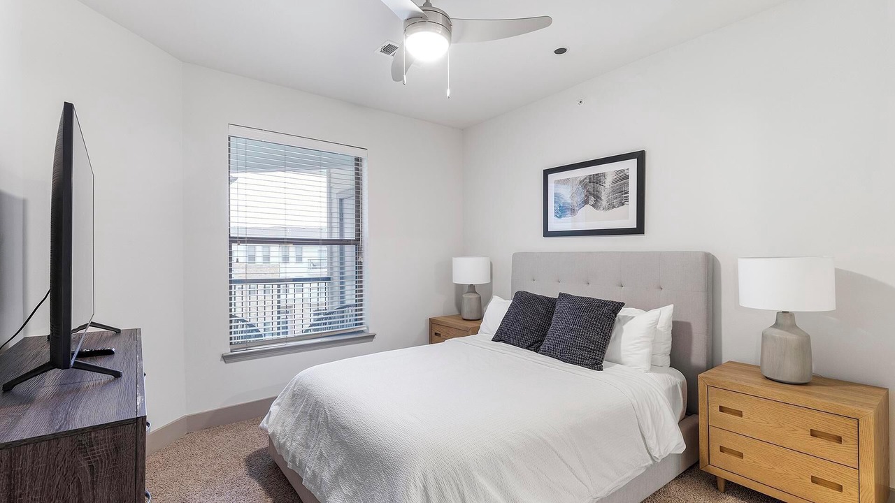 Photo of Bedroom in Haltom City