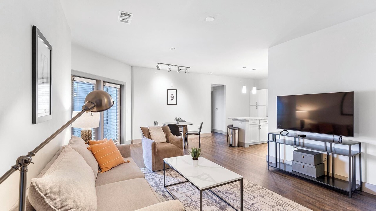 Photo of Livingroom in Haltom City