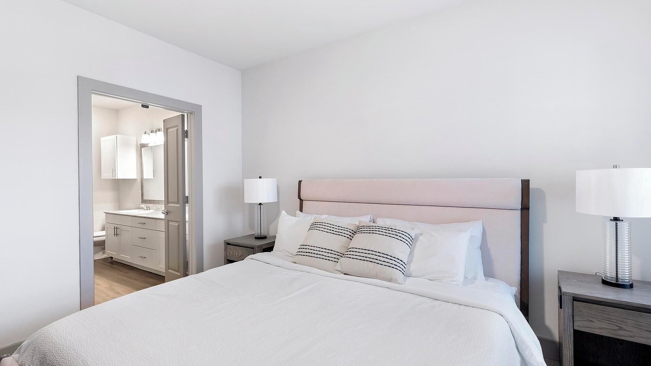 Photo of Bedroom in Haltom City