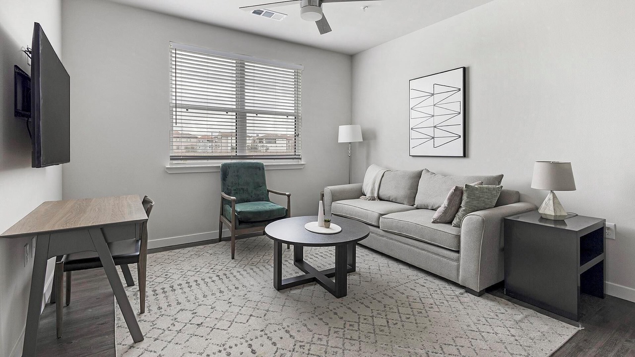 Photo of Livingroom in Spring Branch East