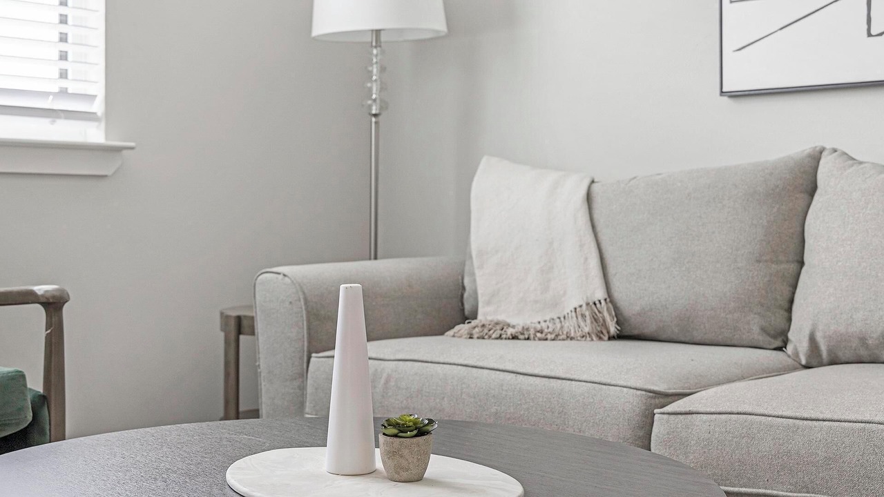 Photo of Livingroom in Spring Branch East
