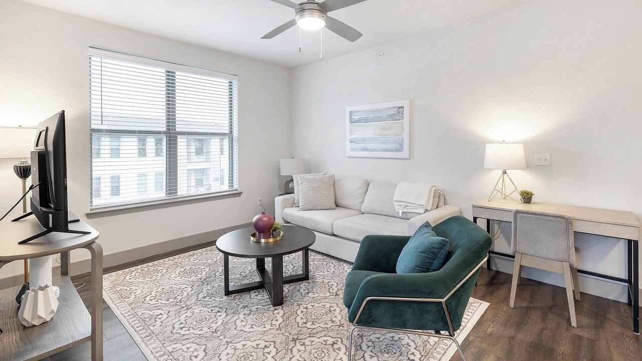Photo of Livingroom in Haltom City