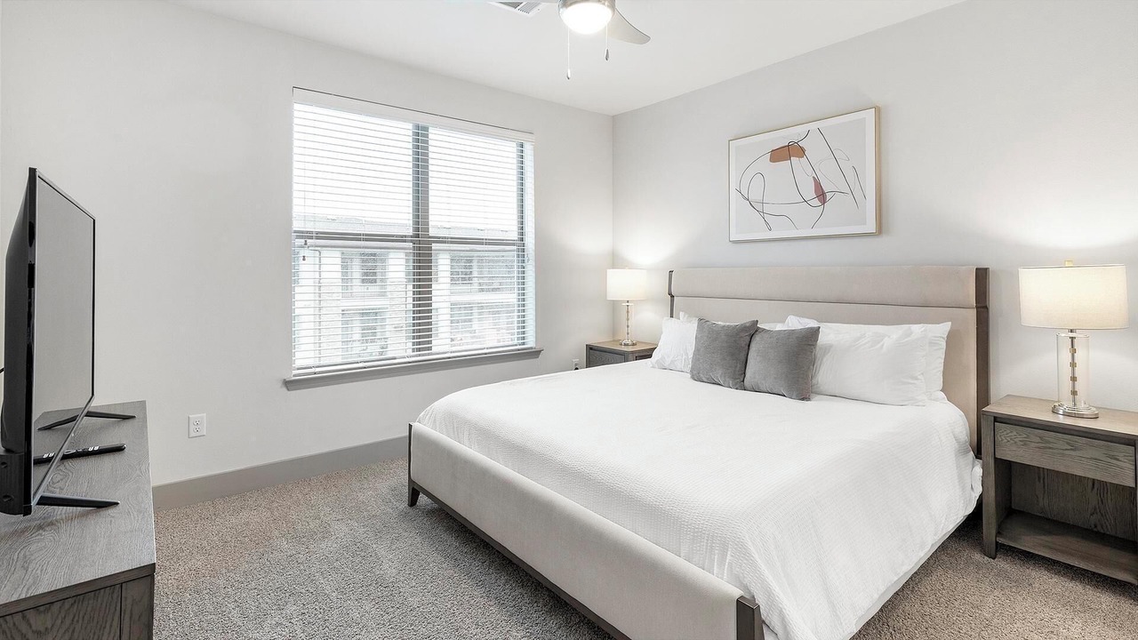 Photo of Bedroom in Haltom City