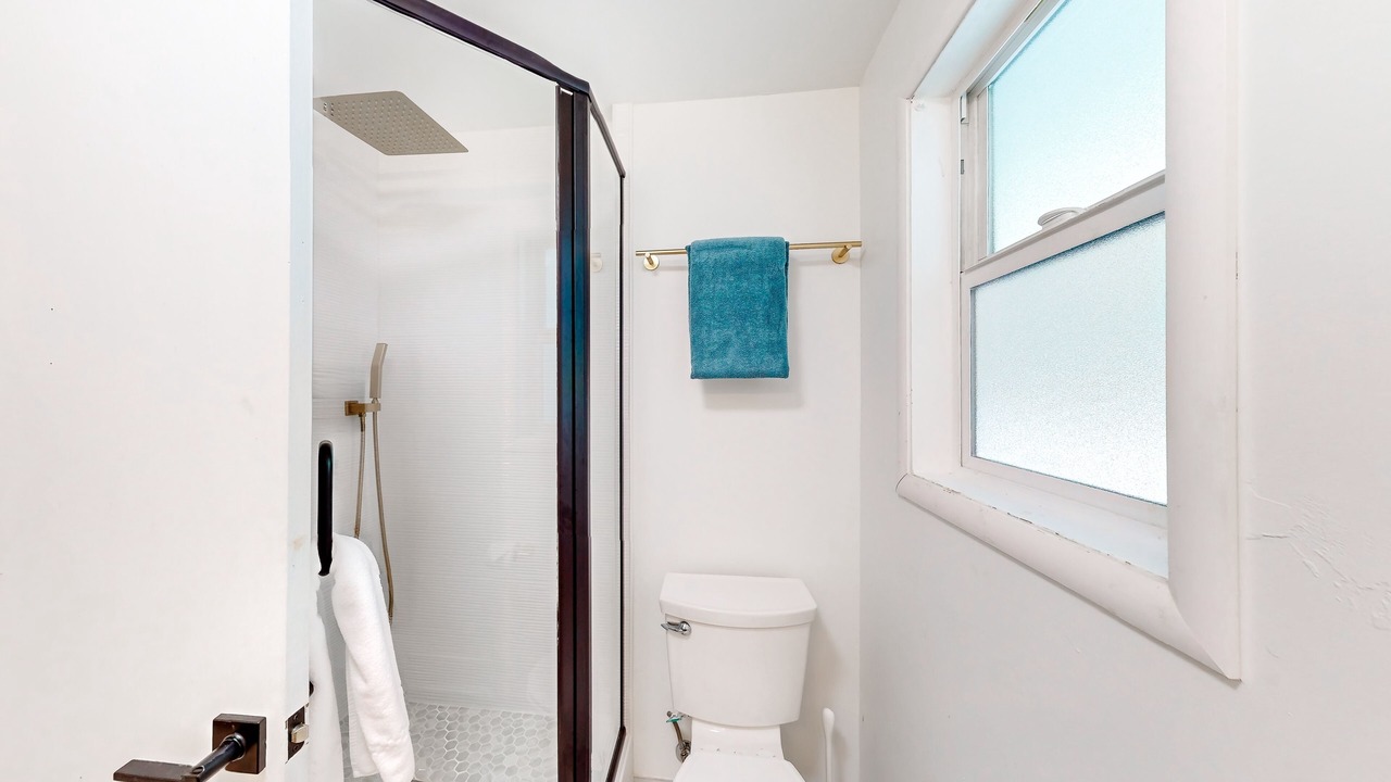 Photo of Bathroom in Salyer