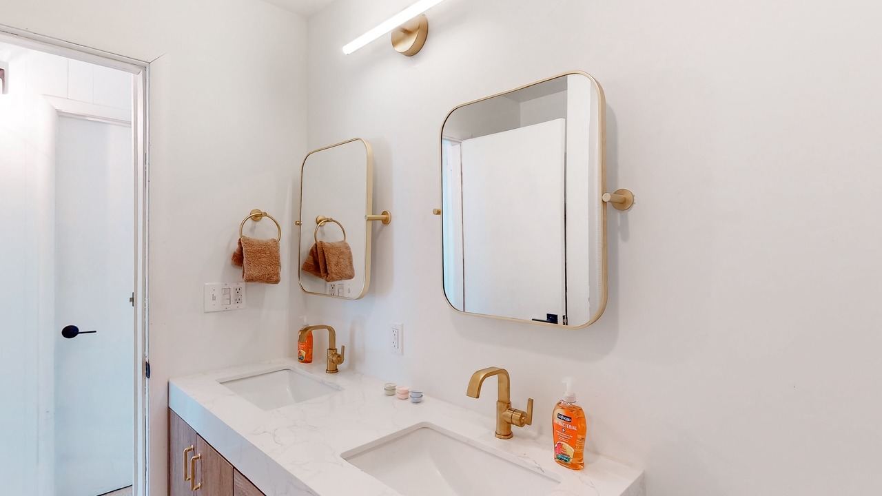 Photo of Bathroom in Salyer