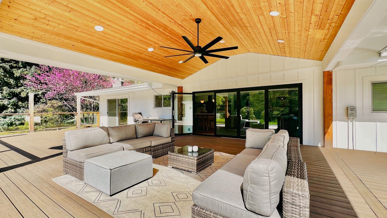 Photo of Patio Balcony in Salyer