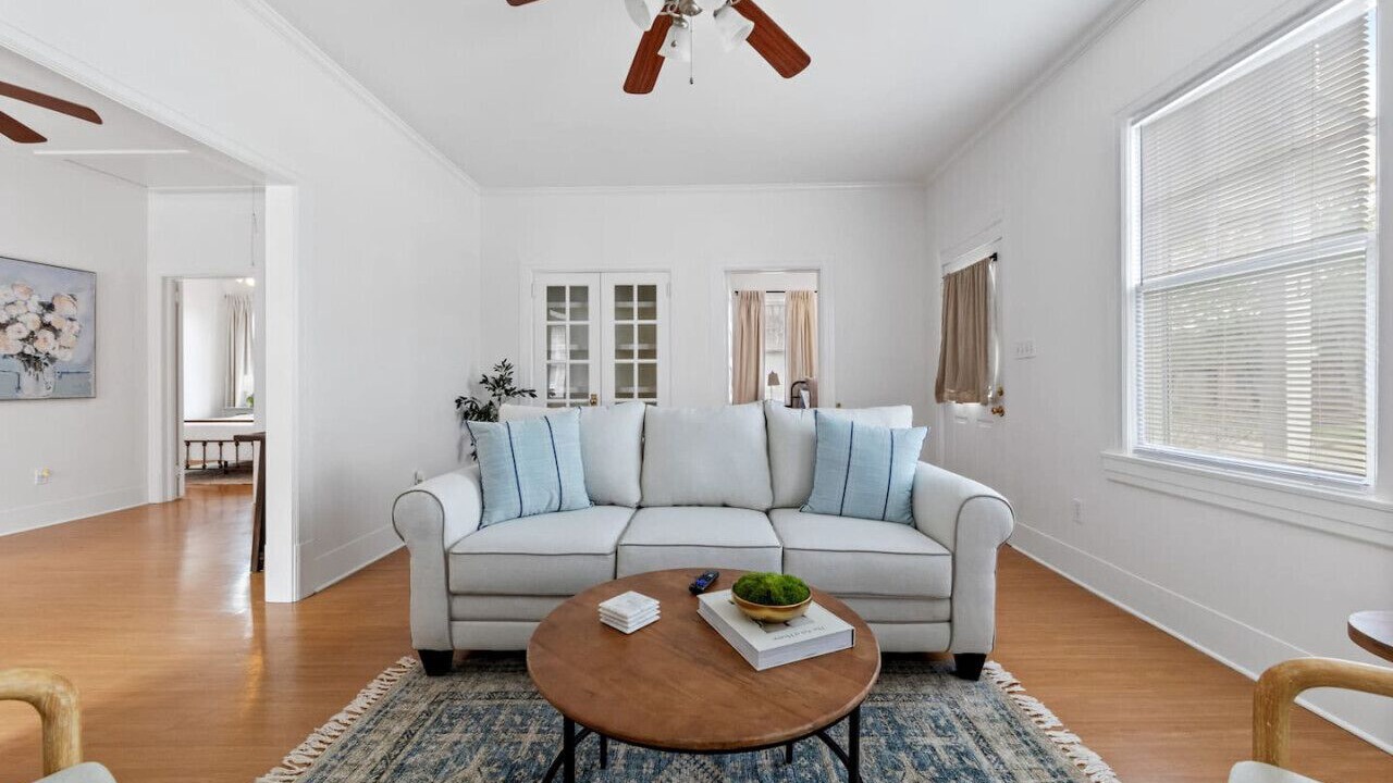 Photo of Livingroom in New Iberia