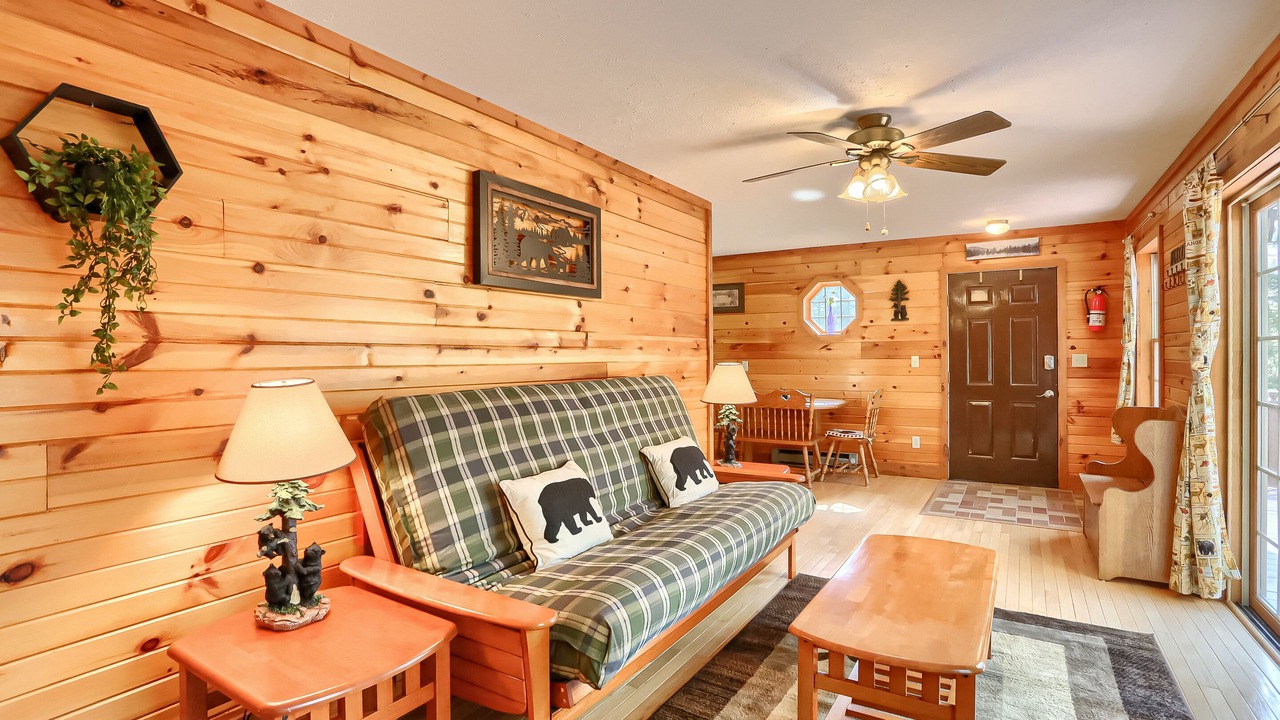 Photo of Bedroom in Leeper
