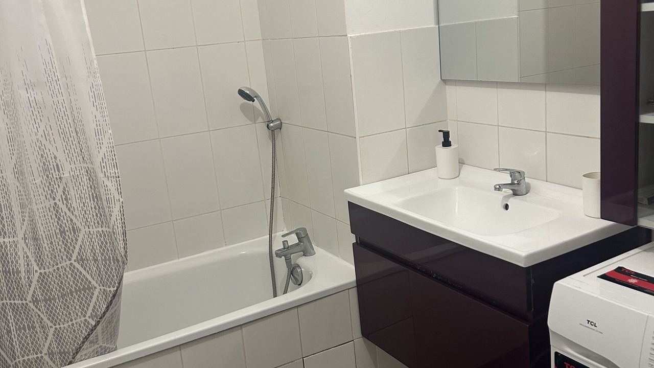 Photo of Bathroom in Saint-Denis