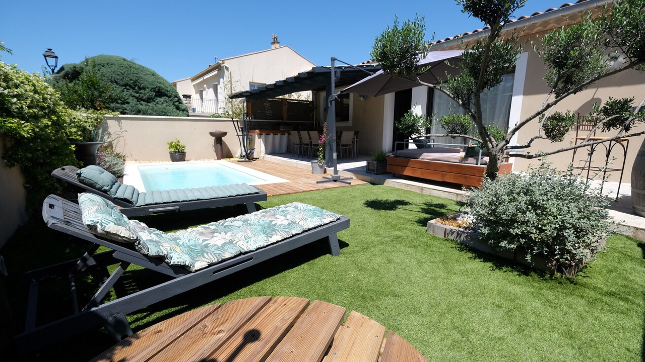 Photo of Outdoor in Maubec