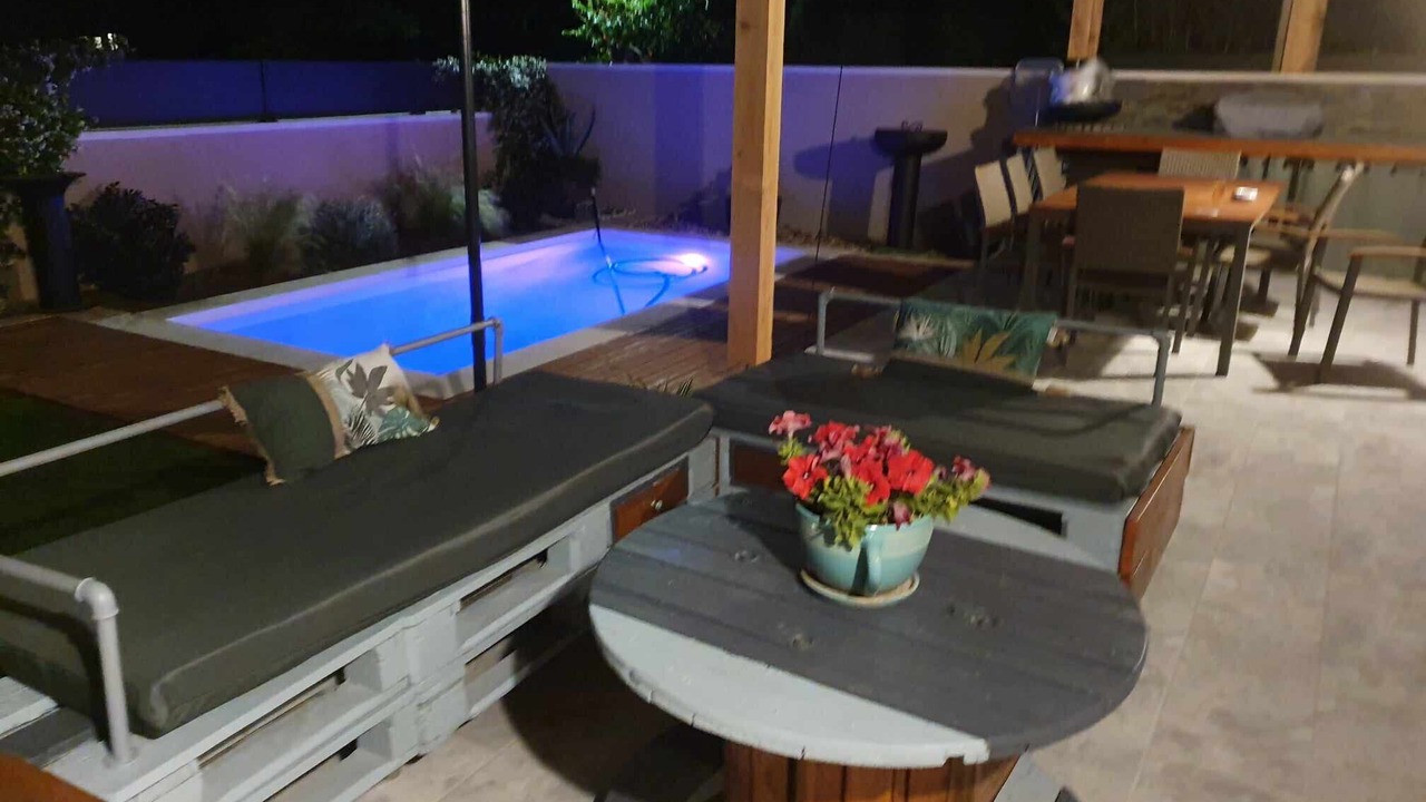 Photo of Others in Maubec