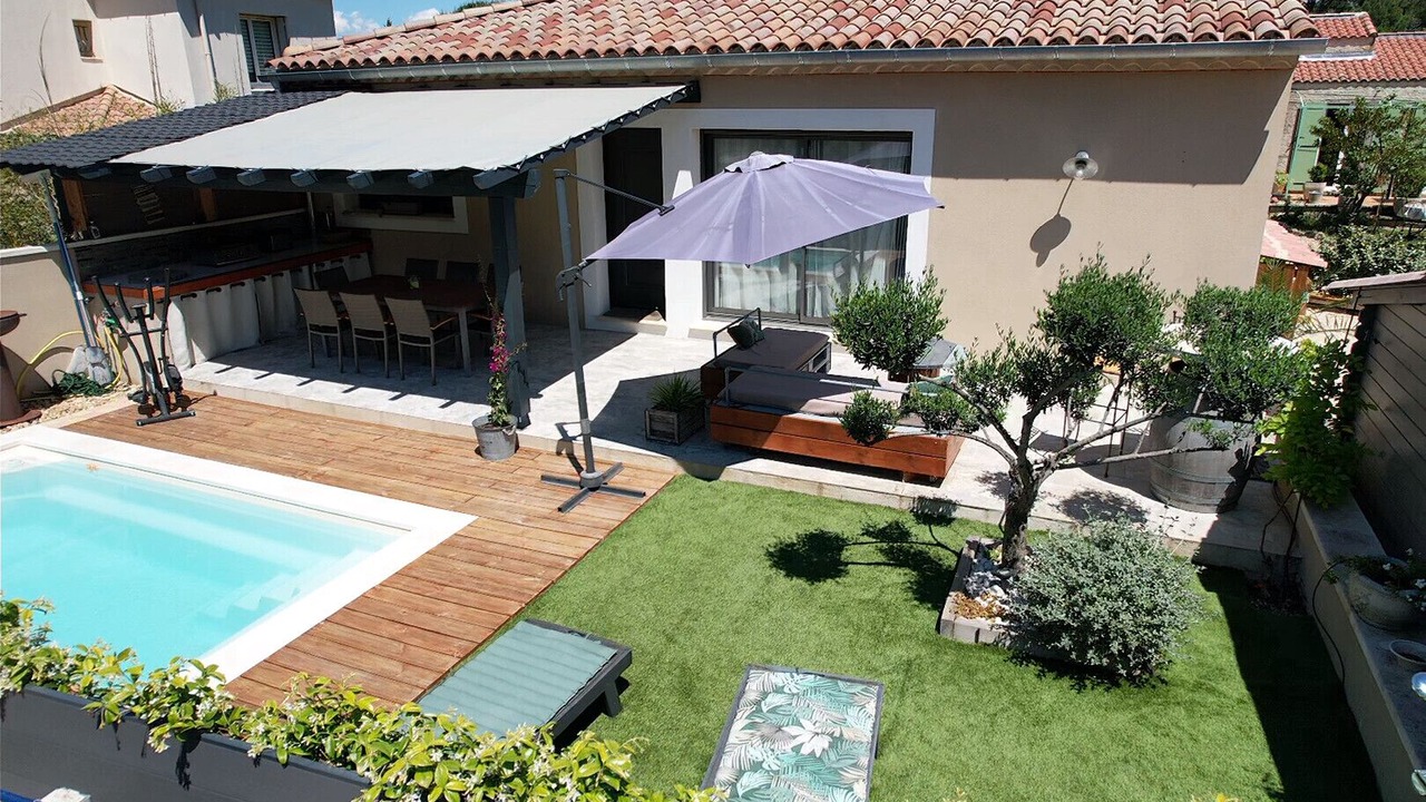 Photo of Outdoor in Maubec