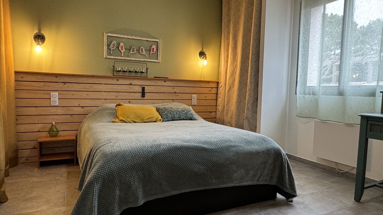 Photo of Others in Maubec