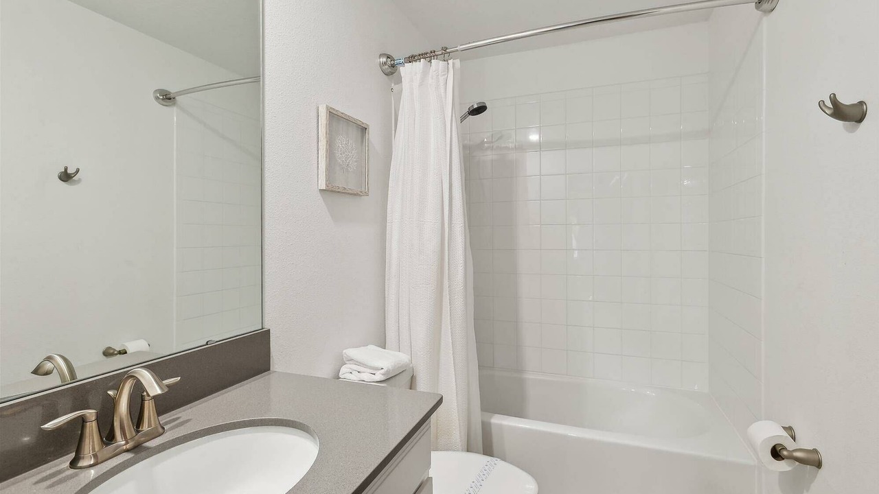 Photo of Bathroom in Four Corners