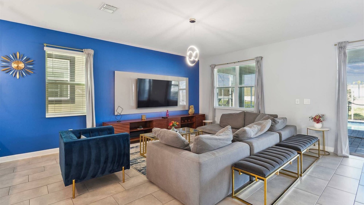 Photo of Livingroom in Four Corners