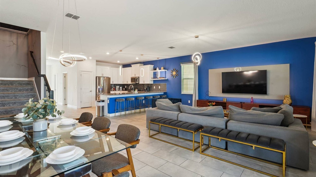 Photo of Livingroom in Four Corners
