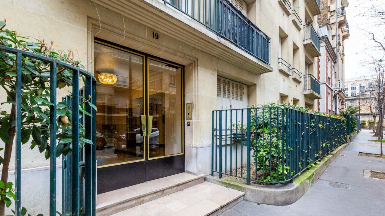 Photo of Outdoor in Porte-Dauphine