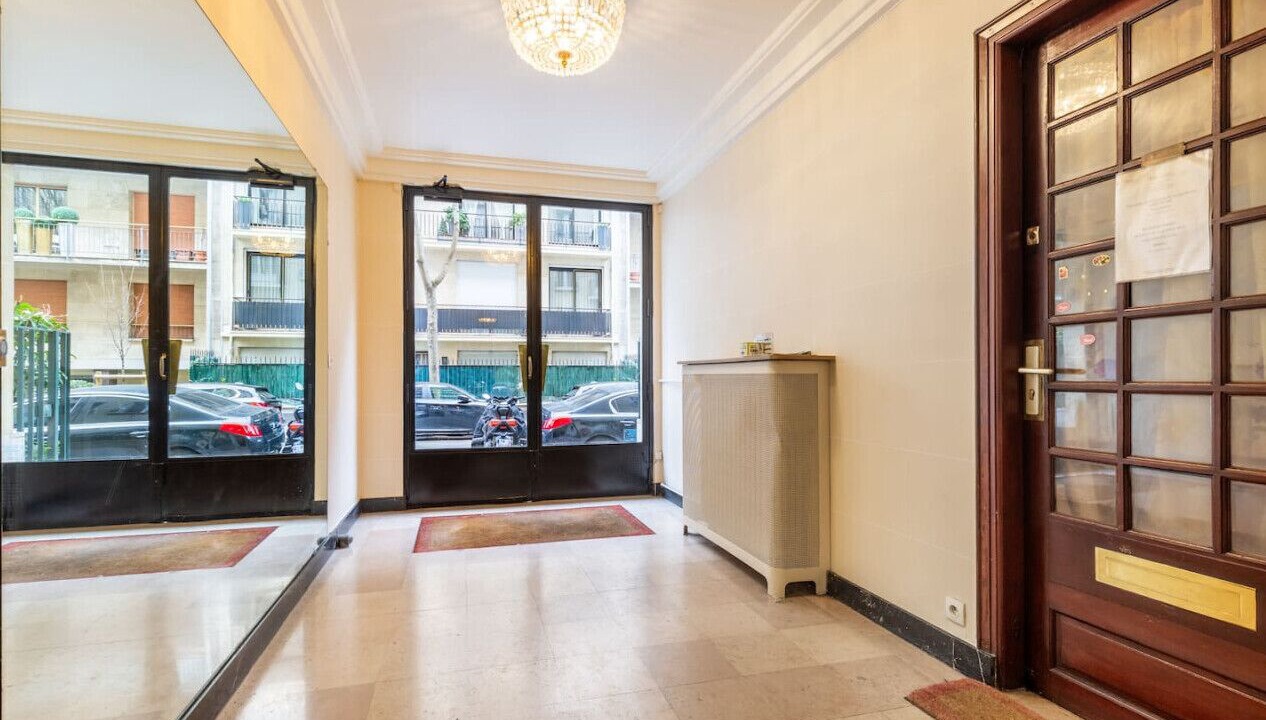 Photo of Others in Porte-Dauphine