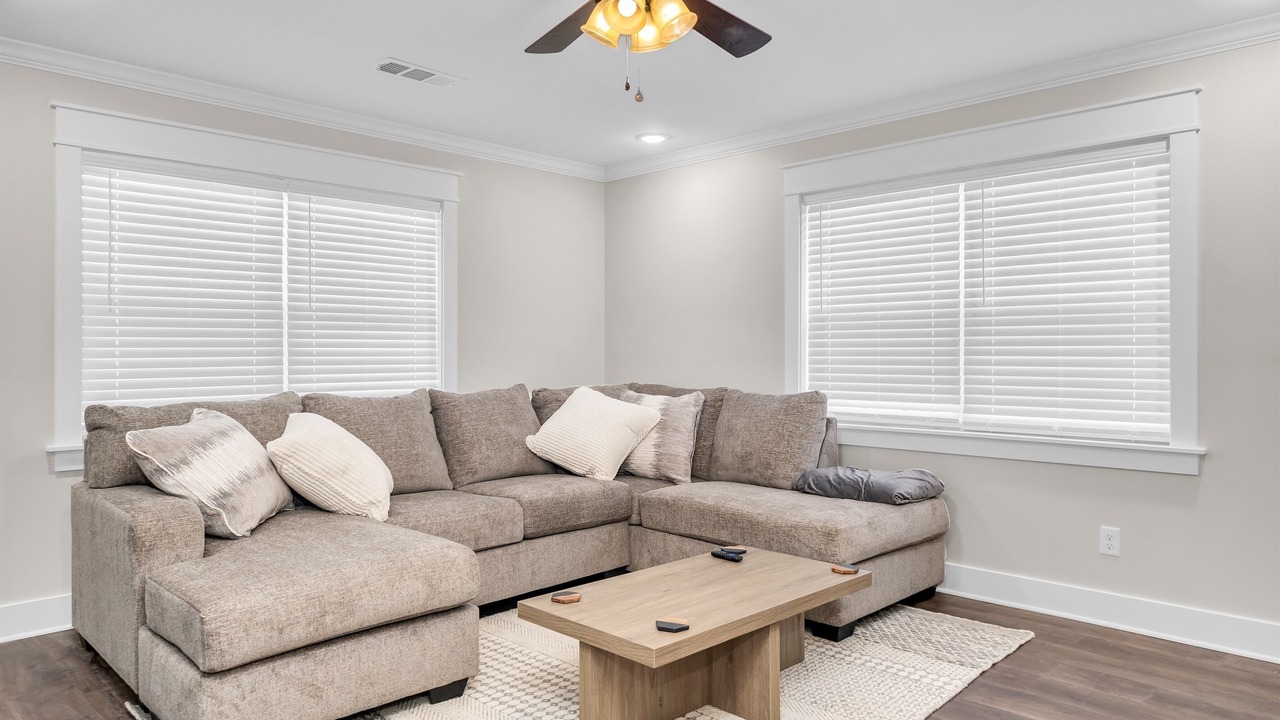 Photo of Livingroom in Starkville