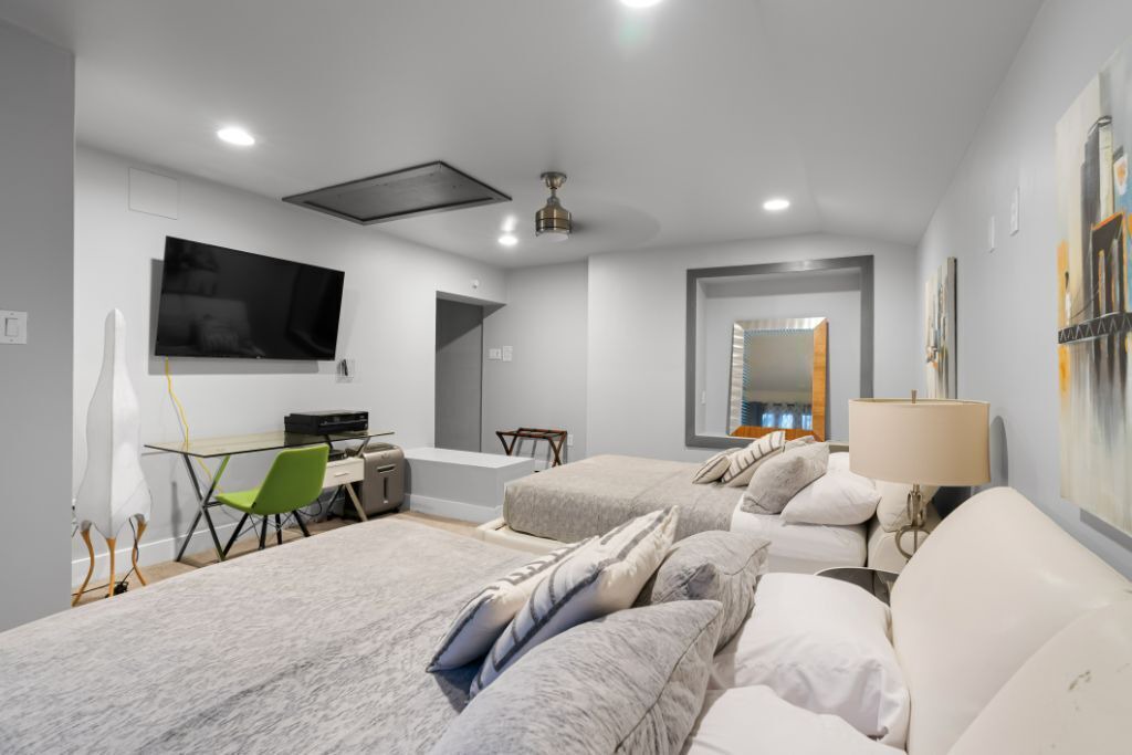 Photo of Bedroom in Oak Lawn