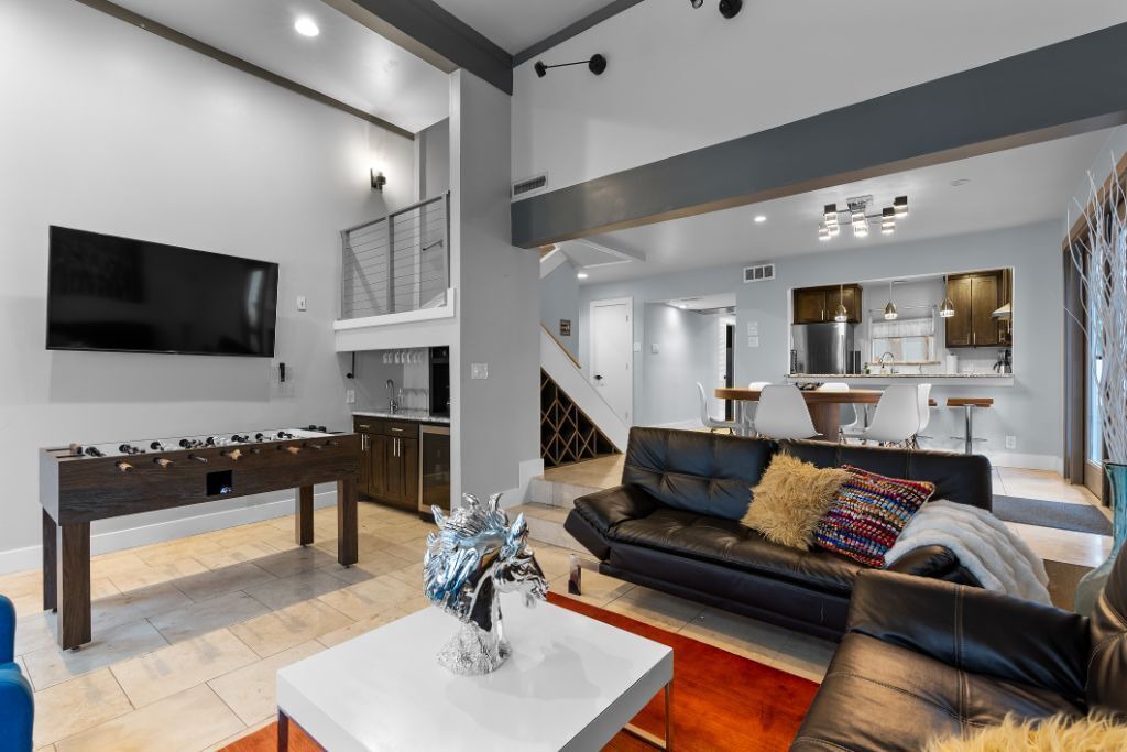 Photo of Livingroom in Oak Lawn