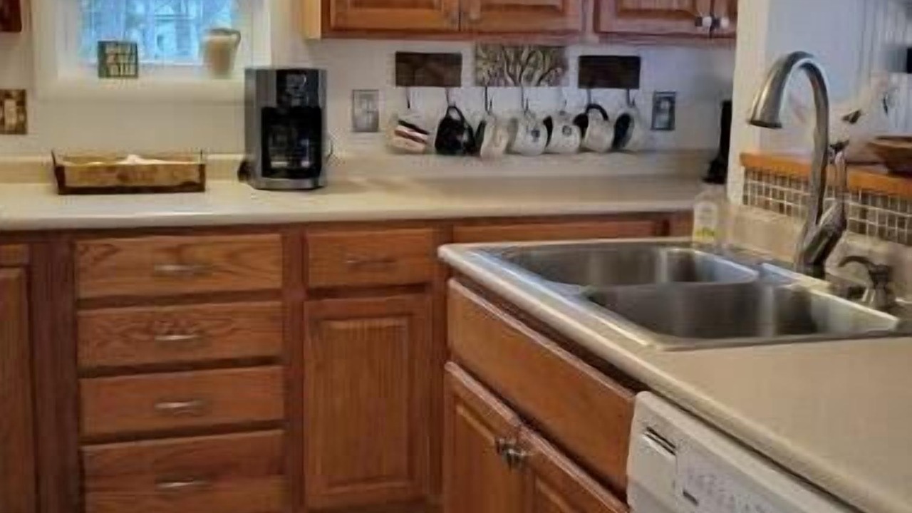 Photo of Others in Burdett