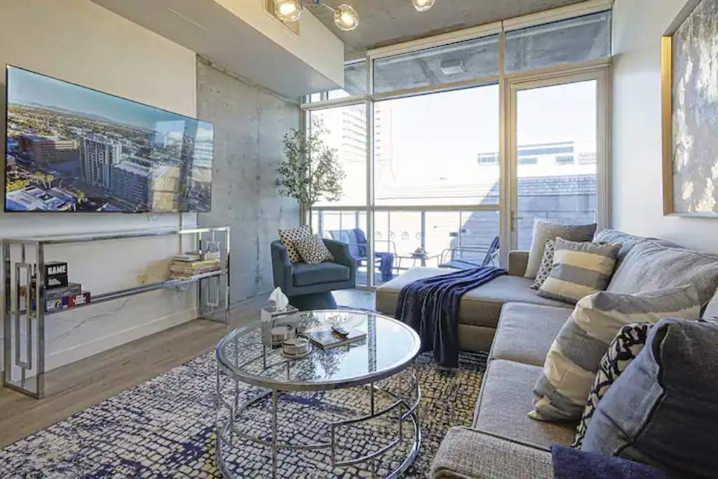 Photo of Livingroom in Downtown Las Vegas