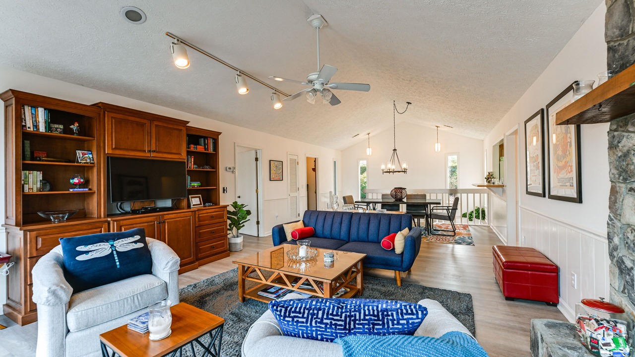 Photo of Livingroom in Sky Valley