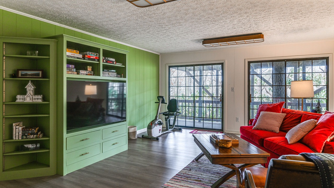 Photo of Bedroom in Sky Valley