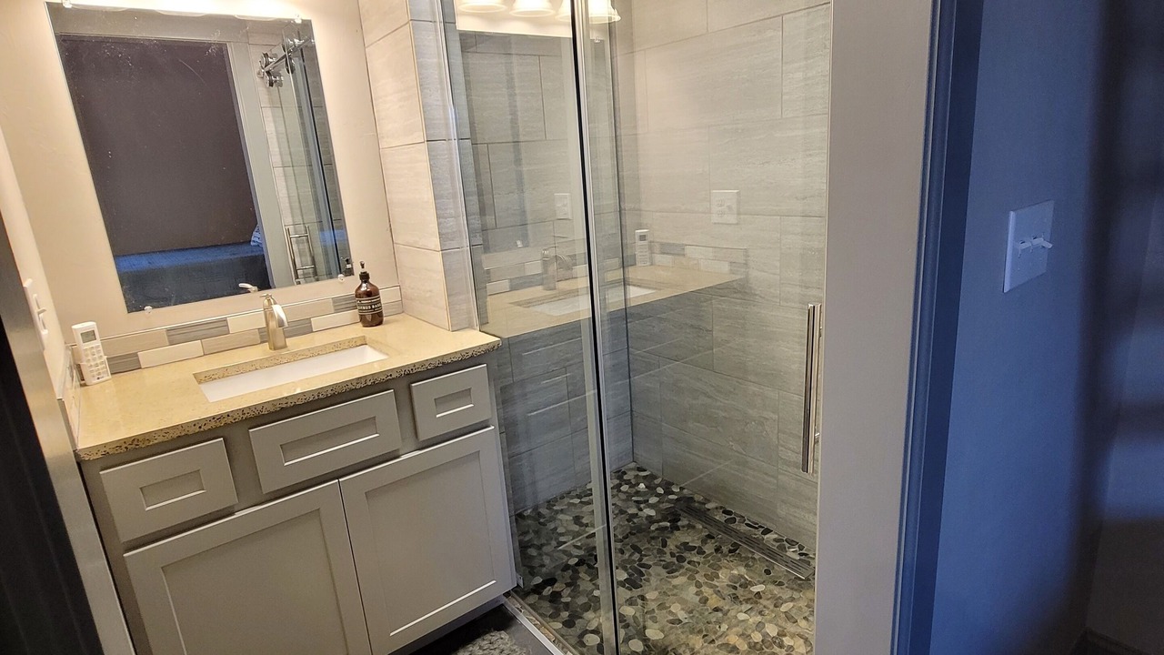 Photo of Bathroom in Porum