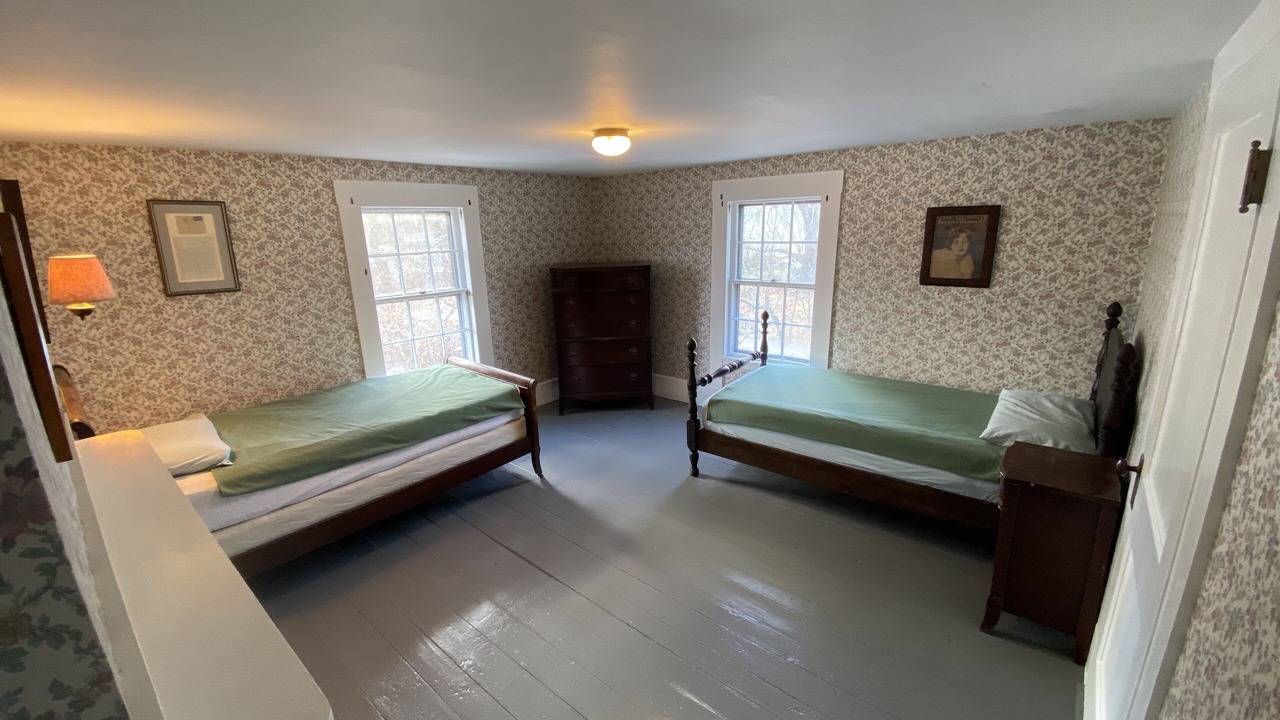 Photo of Bedroom in Brooksville