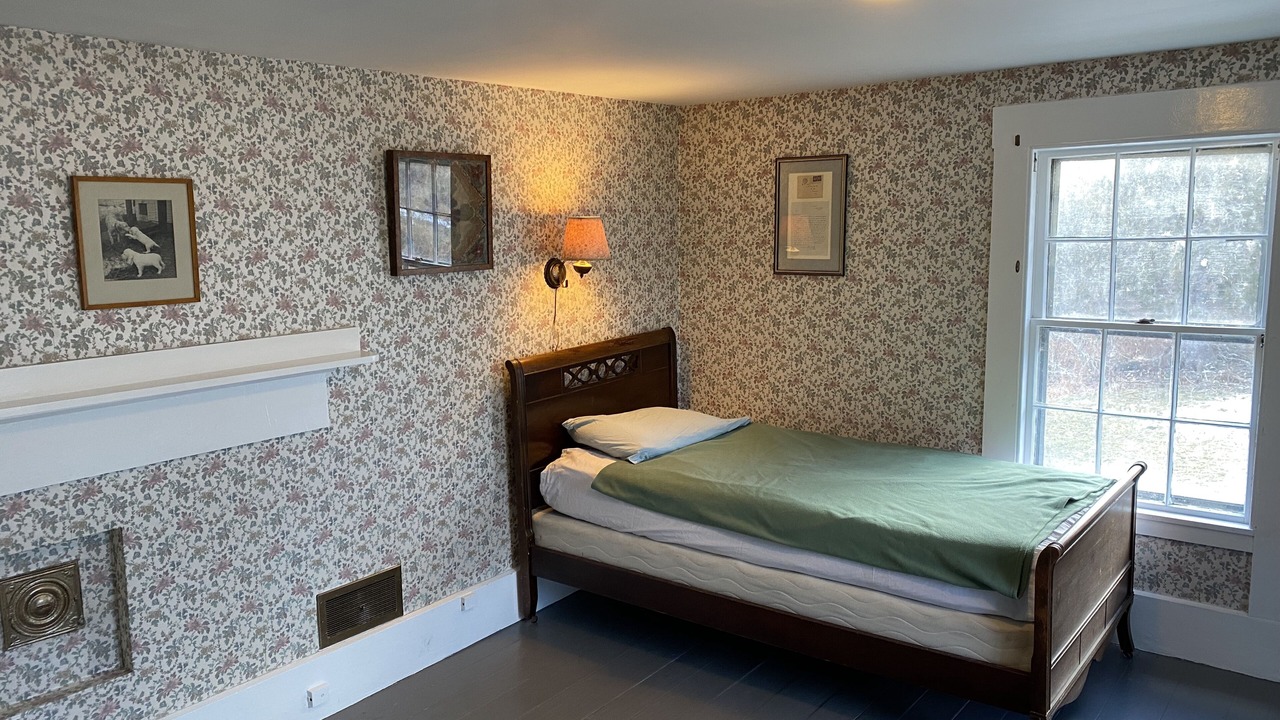 Photo of Bedroom in Brooksville