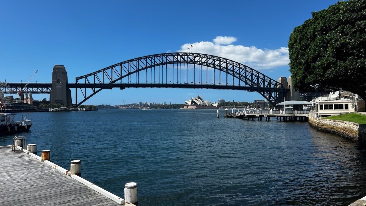 Photo of Others in McMahons Point