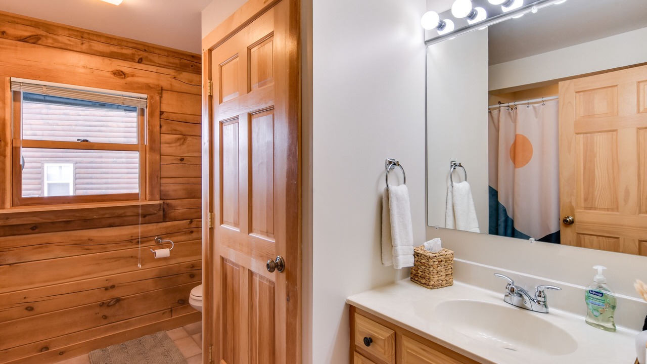 Photo of Bathroom in Howard