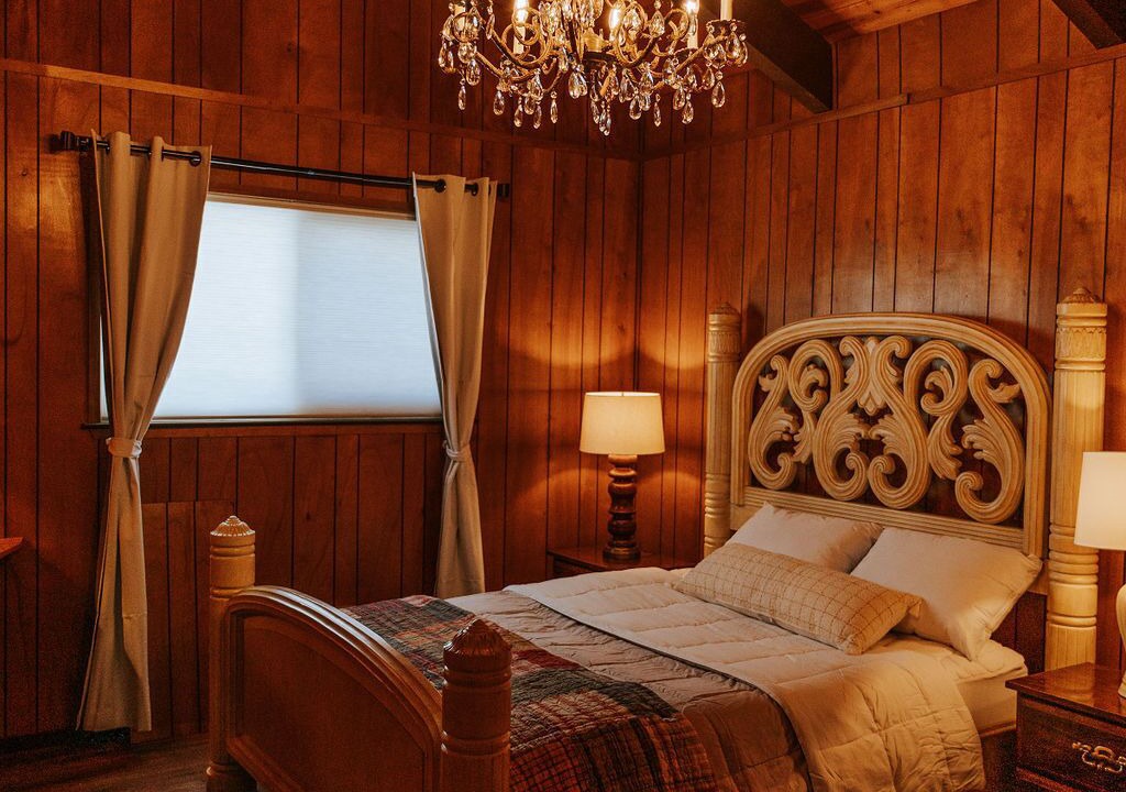 Photo of Bedroom in Glencoe