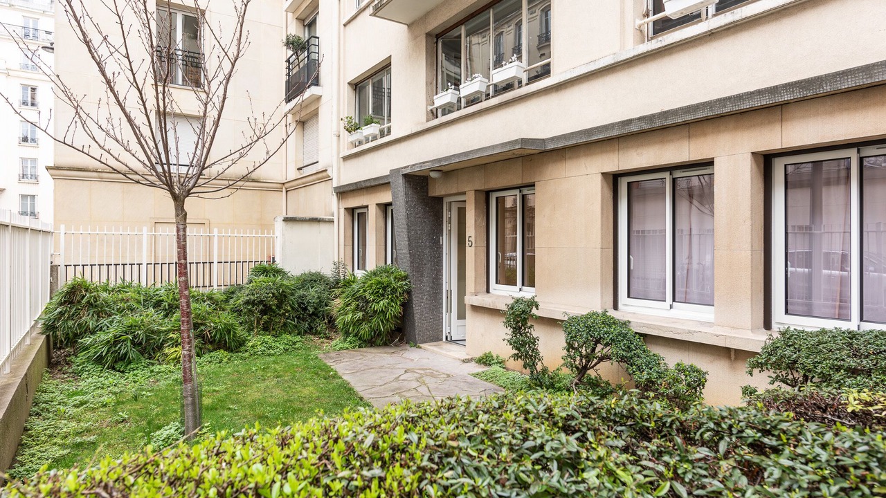 Photo of Outdoor in Grenelle