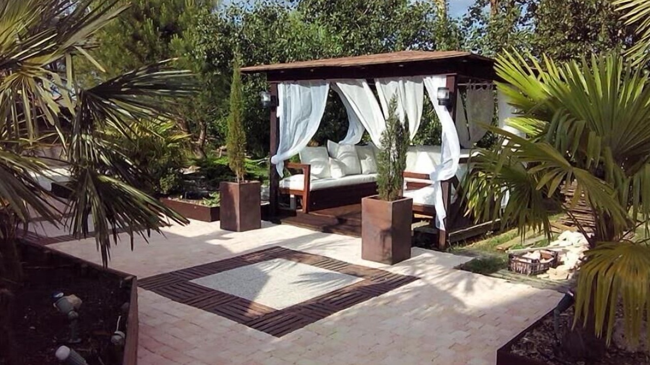 Photo of Patio Balcony in Montcabrier