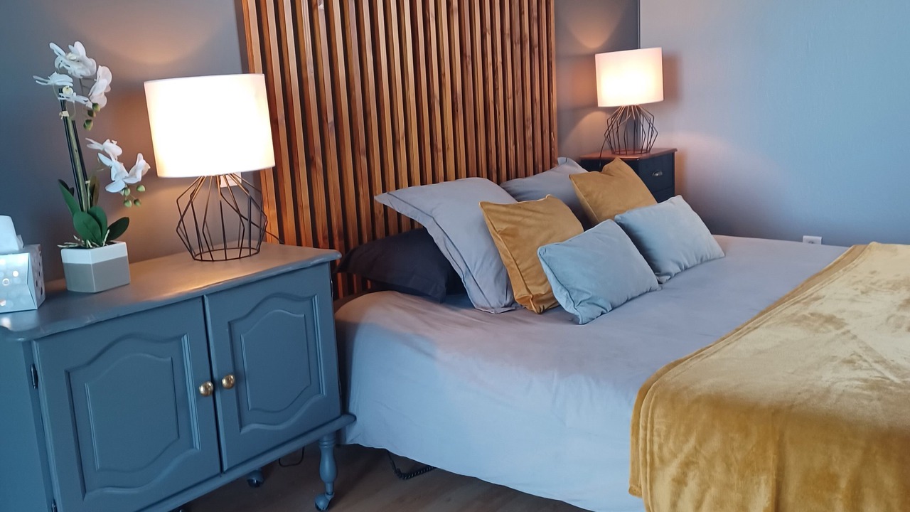 Photo of Bedroom in Montcabrier