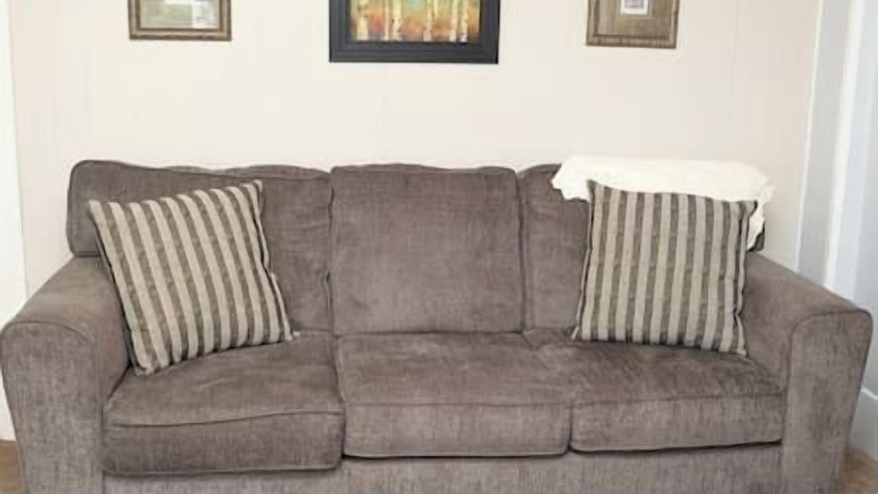 Photo of Livingroom in Burlington