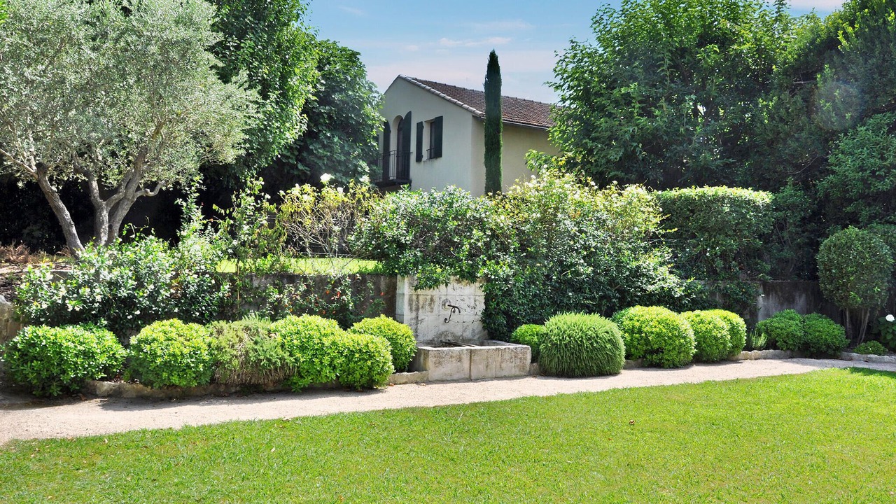 Photo of Others in Barbentane