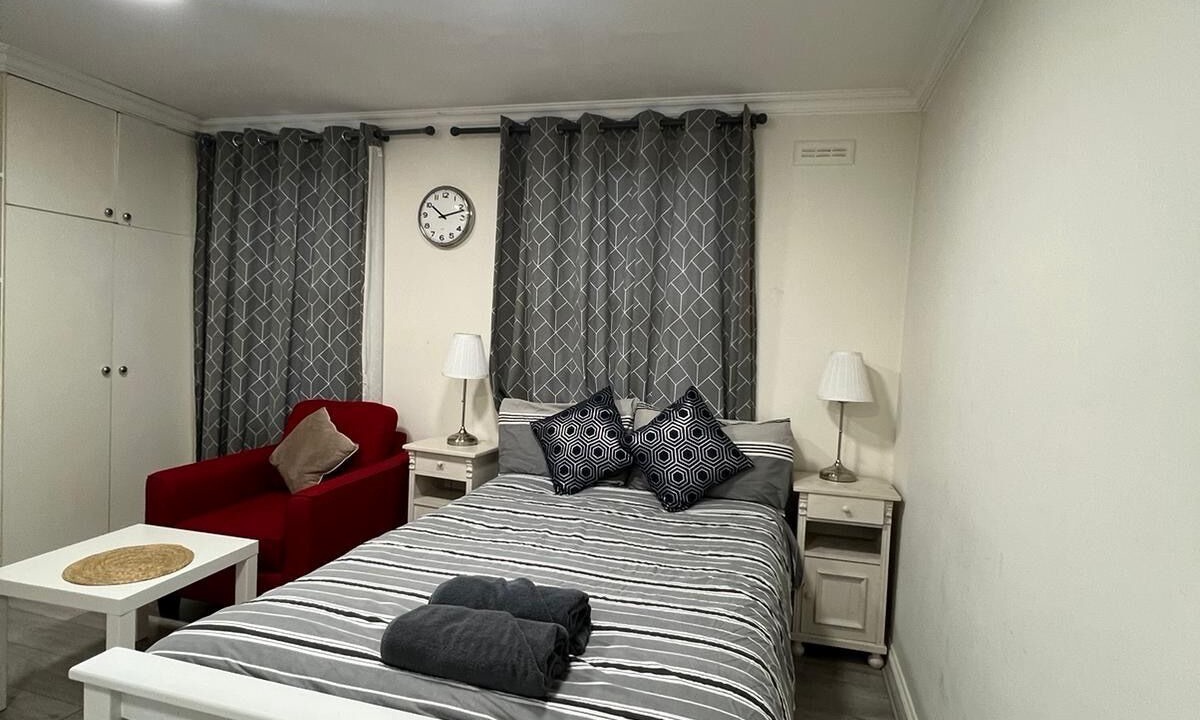 Photo of Bedroom in South Acton