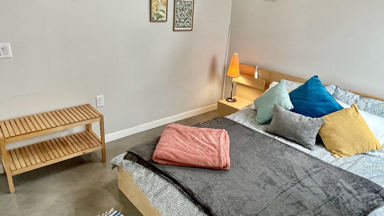 Photo of Bedroom in MLK
