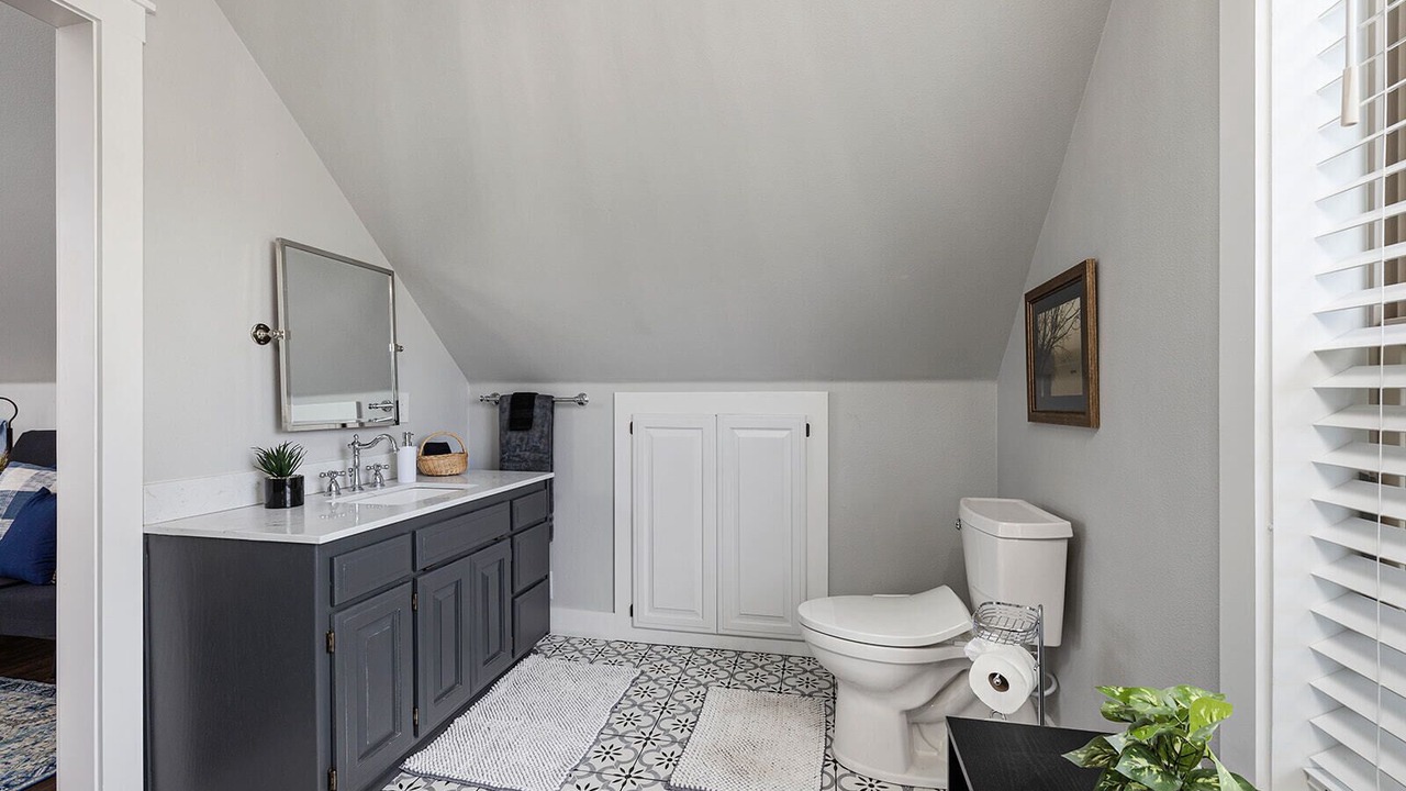 Photo of Bathroom in Eagle Rock
