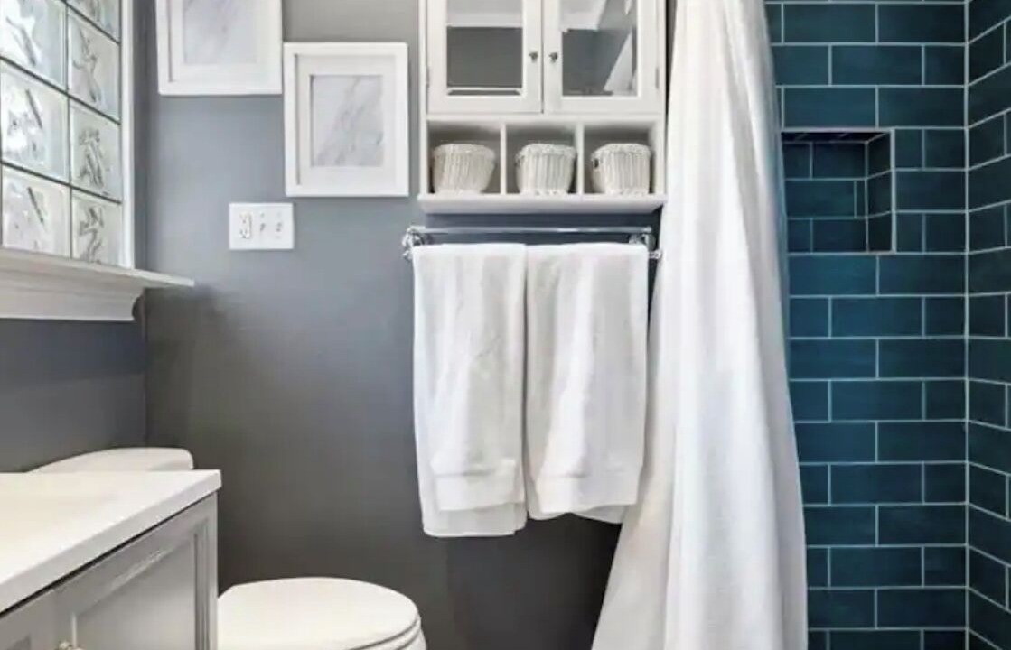 Photo of Bathroom in Lake Highlands