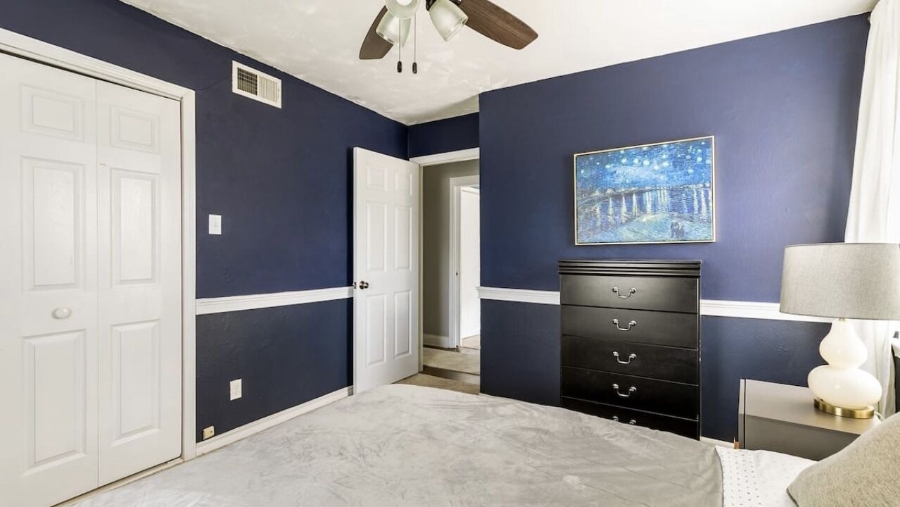 Photo of Bedroom in Lake Highlands
