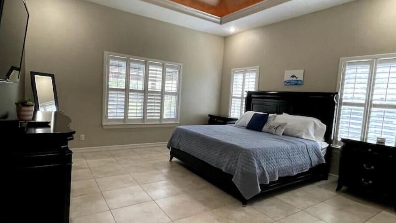 Photo of Bedroom in Alamo