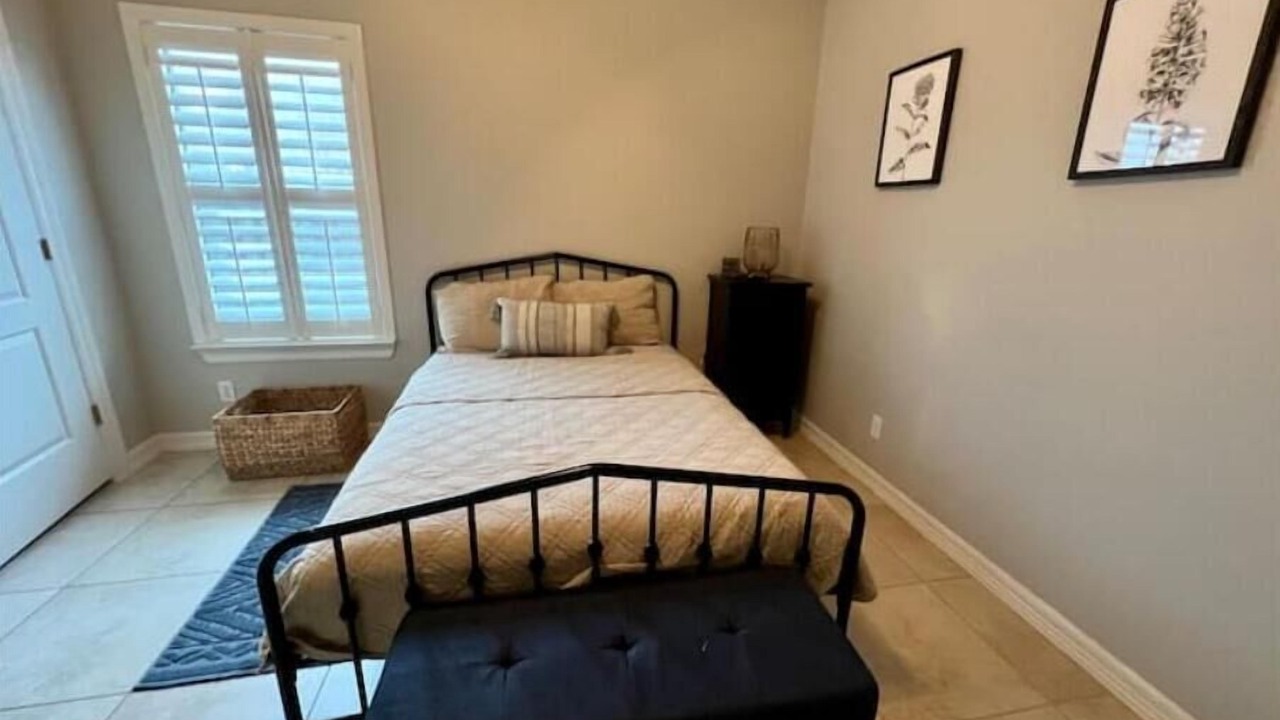 Photo of Bedroom in Alamo