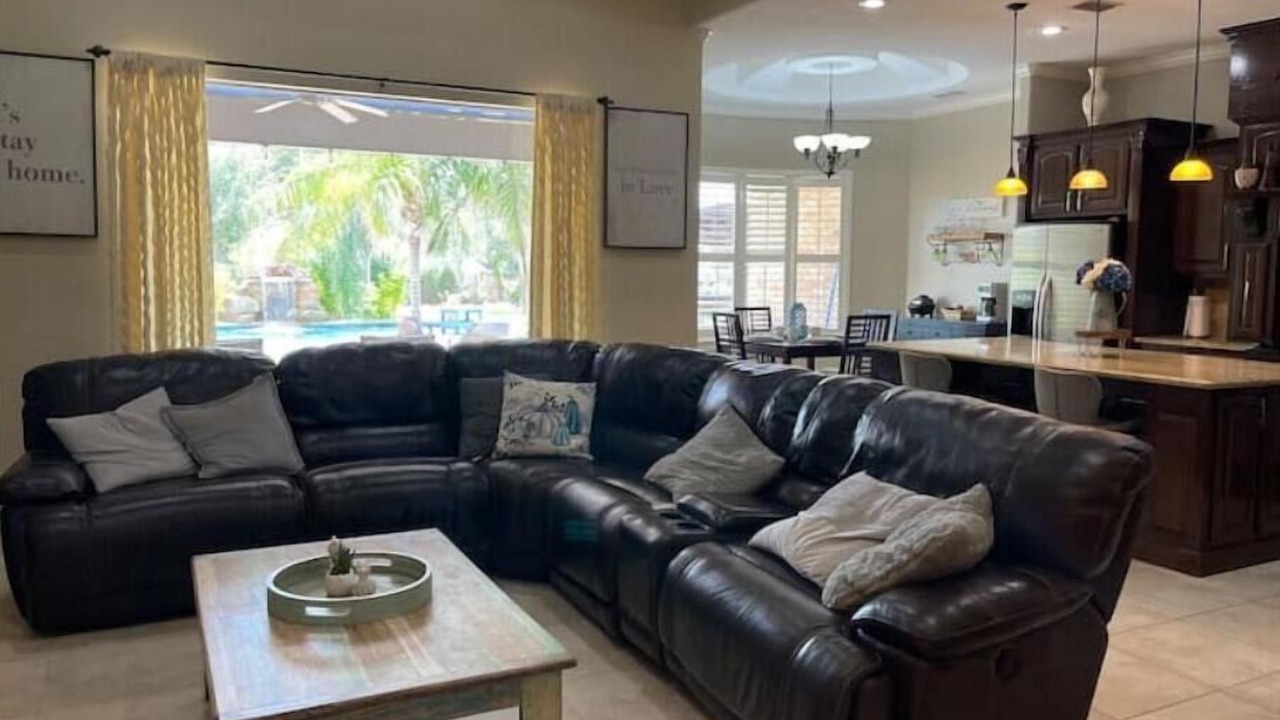 Photo of Livingroom in Alamo