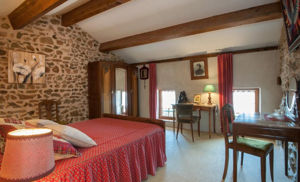 Photo of Bedroom in Dompierre-les-Ormes